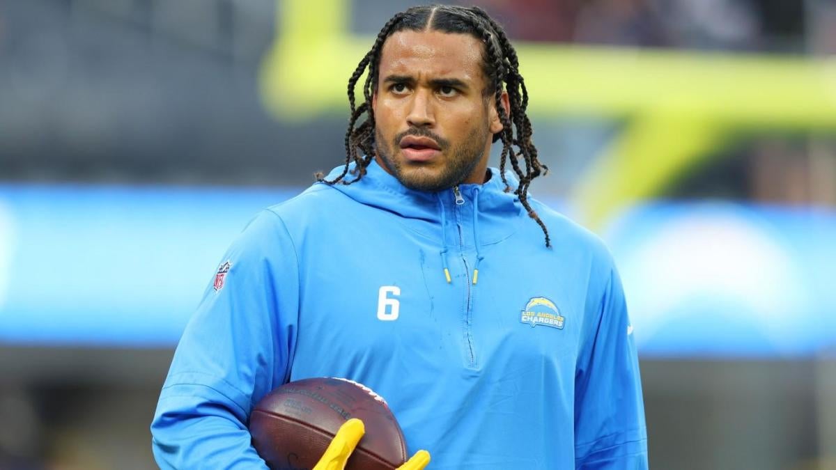 "Eric Kendricks Chooses Cowboys Over 49ers in NFL Free Agency"