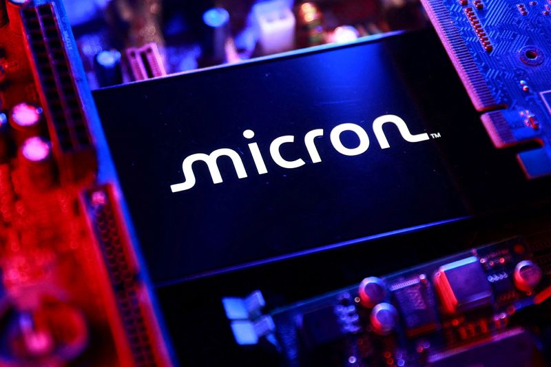 Featured image for Micron Surges on Strong AI Demand and Robust Earnings Outlook