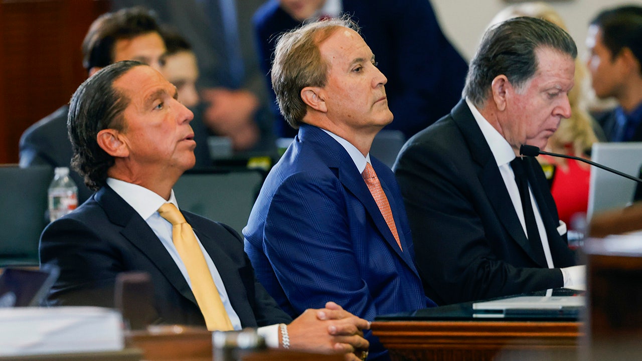 Featured image for Texas Senator Pushes to Reopen Ken Paxton's Impeachment Inquiry