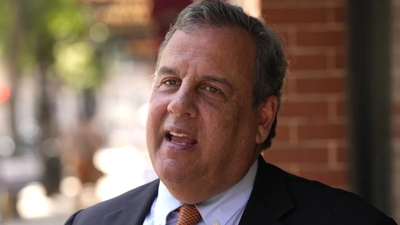 Christie Vows to Shadow Trump Nationwide if Ex-President Refuses Debate