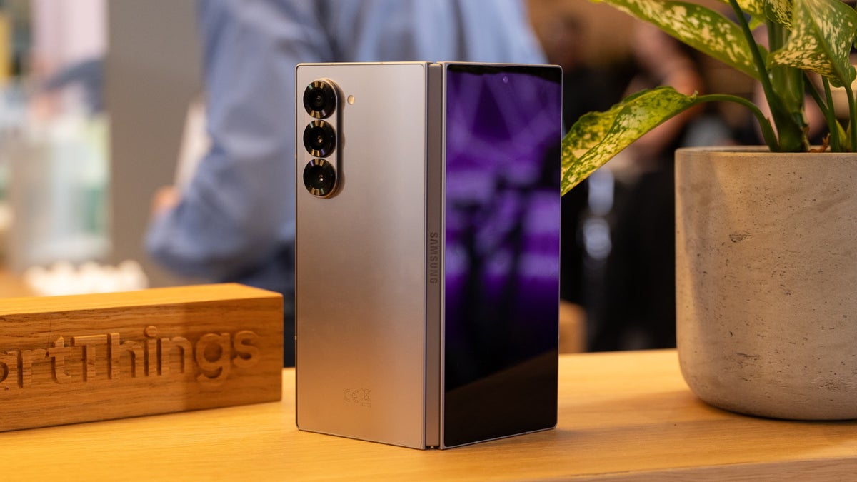 Samsung Prepares New Foldable Models to Compete with iPhone