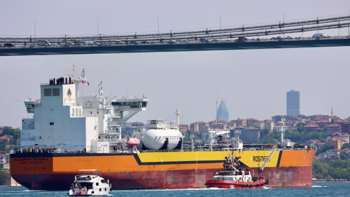 Featured image for US sanctions disrupt Russia's energy exports amid geopolitical tensions