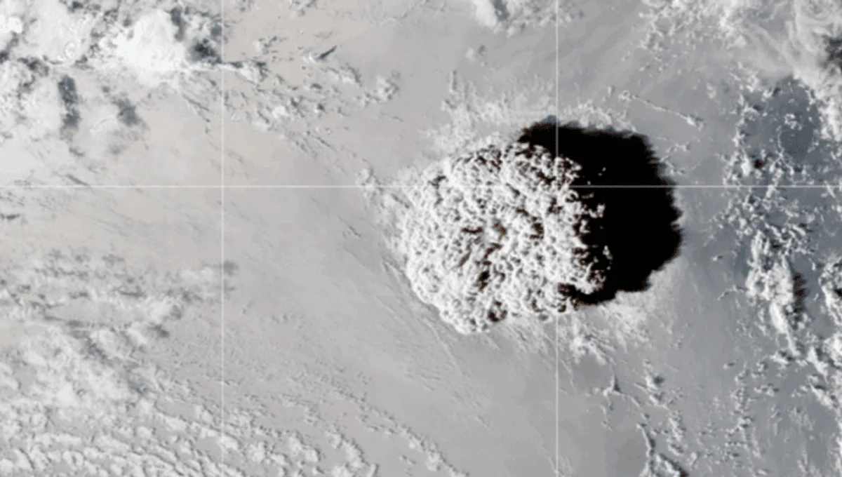 Featured image for Tonga's Hunga Eruption Sets Lightning Records