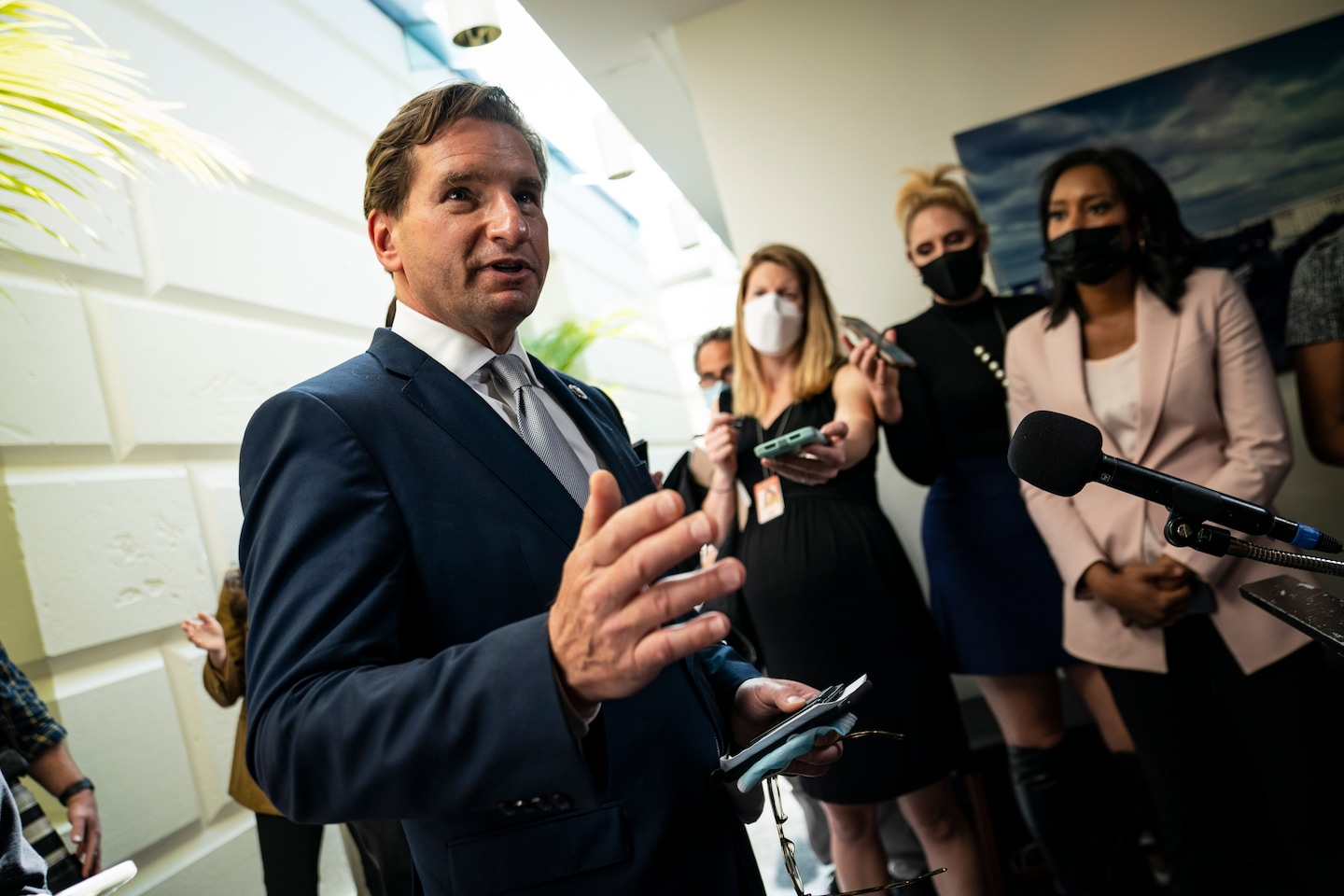 Rep. Dean Phillips Challenges President Biden in 2024 Presidential Run