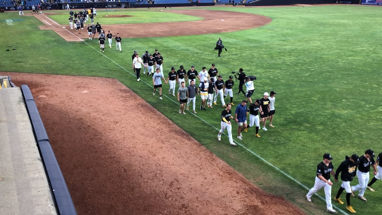 Featured image for Birmingham-Southern's Emotional D-III World Series Run Ends