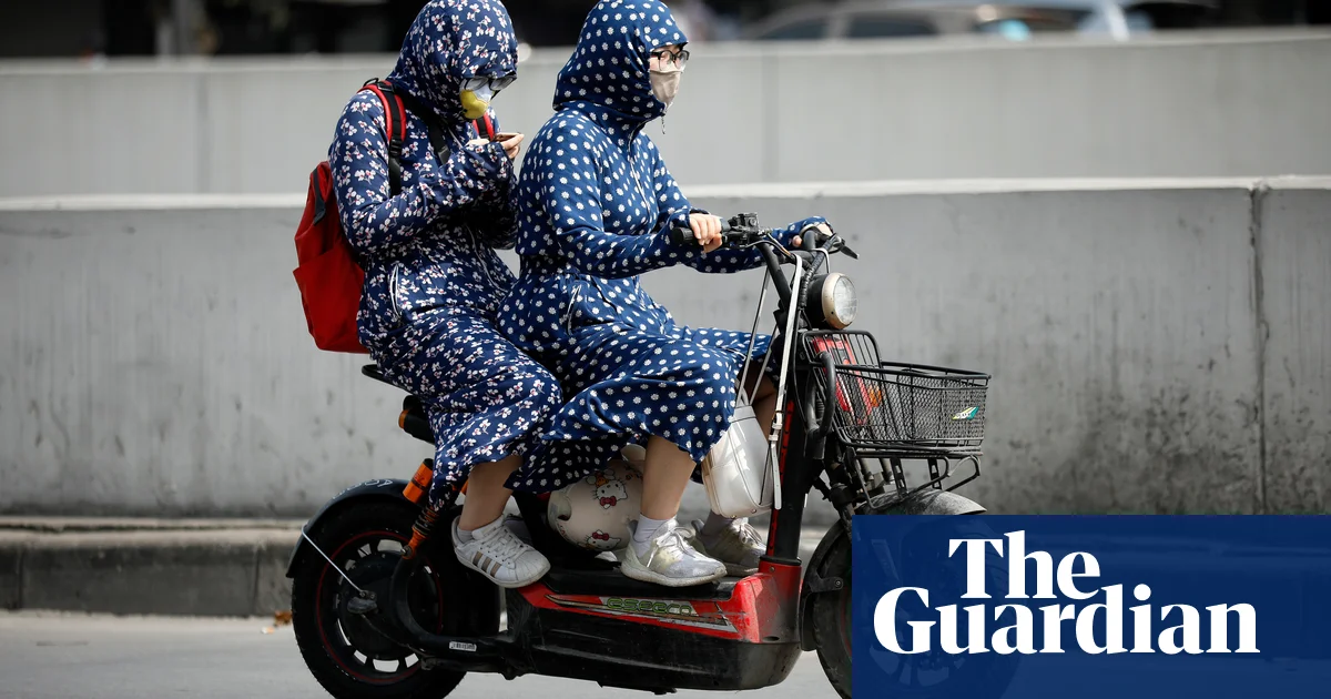 Vietnam experiences record-breaking heat wave with temperature reaching 44.1C