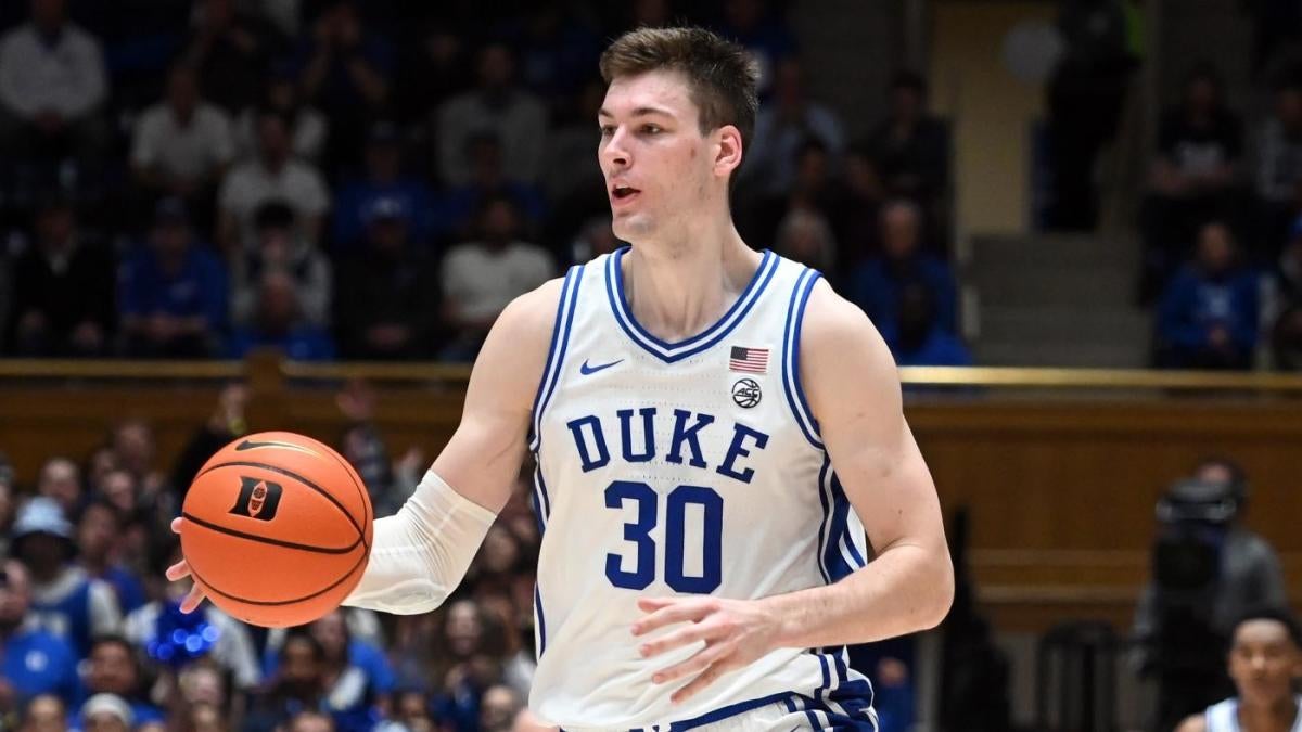 "2024 March Madness Elite Eight: Expert Picks and Predictions for Purdue vs. Tennessee, Duke vs. NC State"