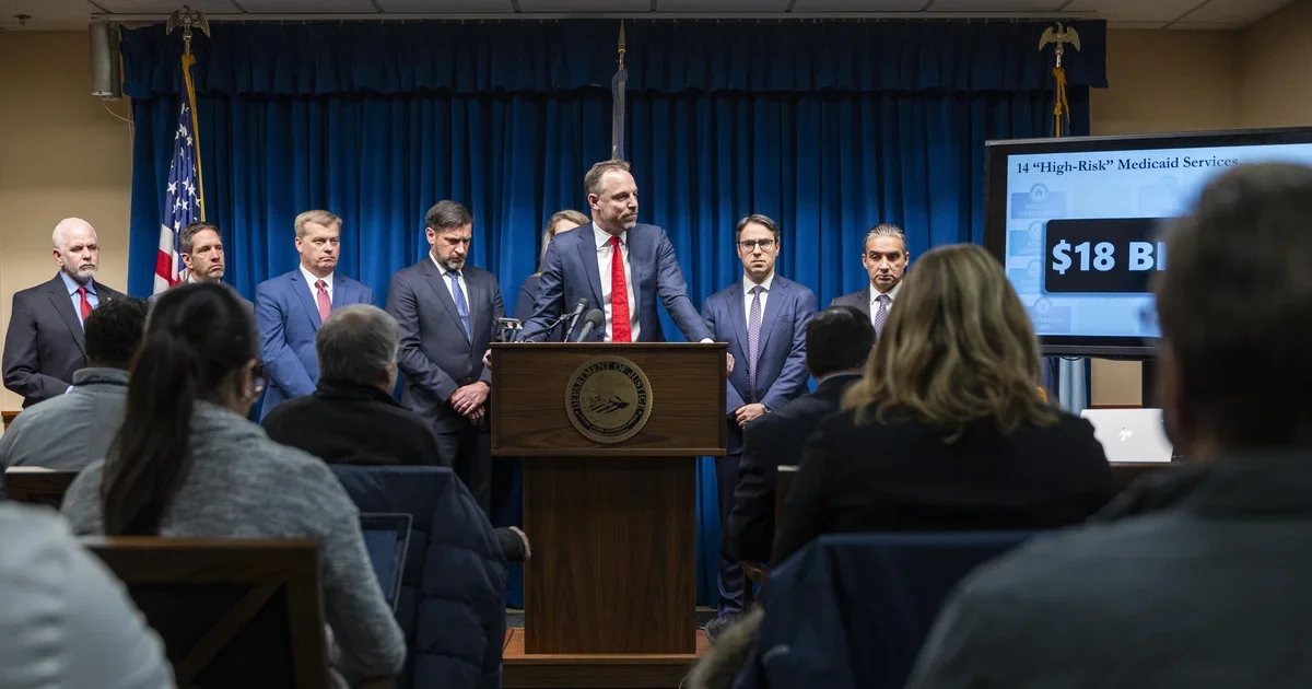 Mass resignations hit Minnesota fraud case as lead prosecutors depart