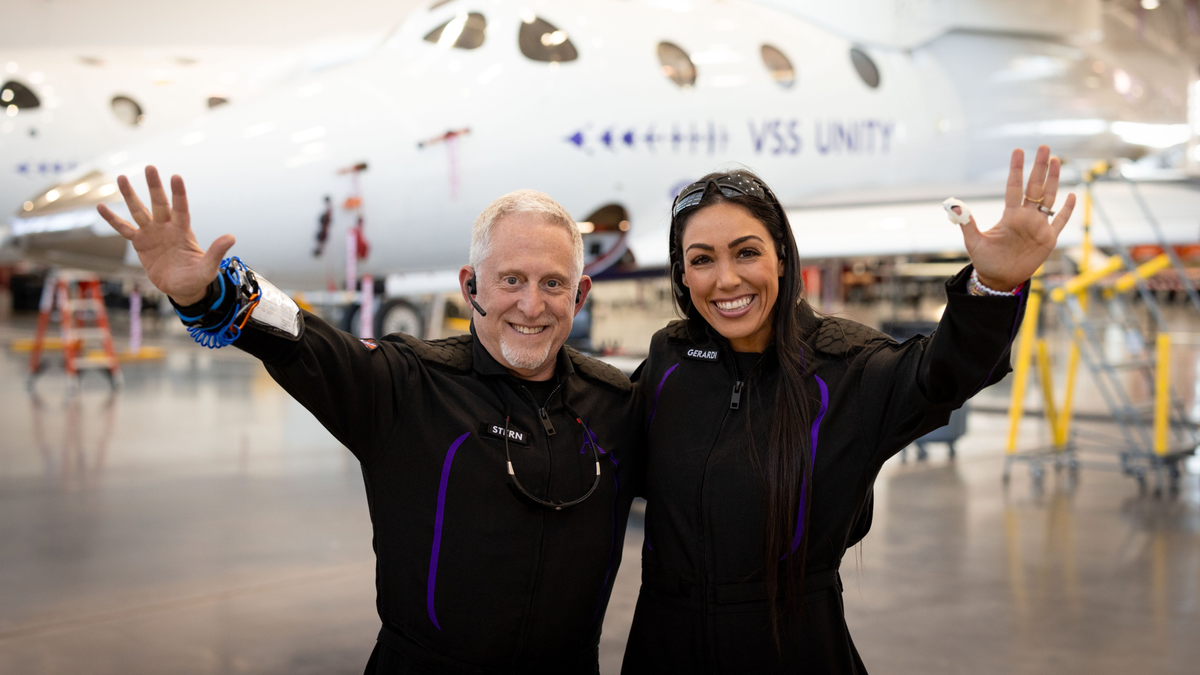 Featured image for Virgin Galactic's Galactic 05 Mission: Meet the Crew and Launch Date