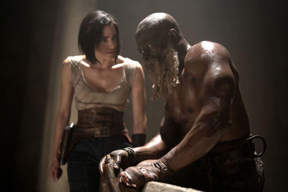 "Netflix's 'Rebel Moon' Receives Scathing Reviews: A Disastrous Space Opera"