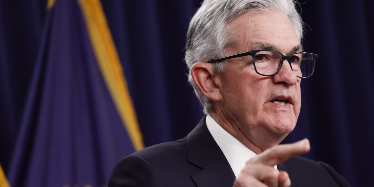 Investors Eye Bonds as Fed Signals Potential Rate Pause
