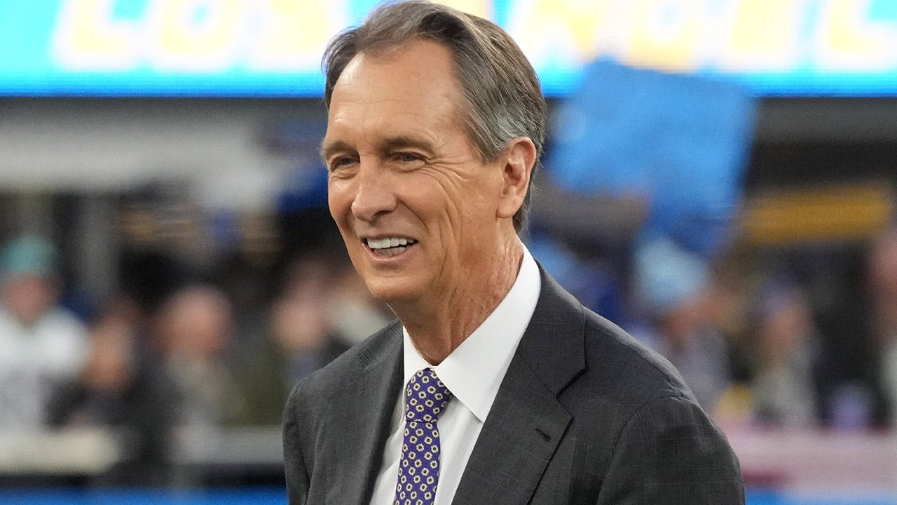 "Cris Collinsworth's Surprising Chiefs Draft Prediction and Top Prospects for 2023"