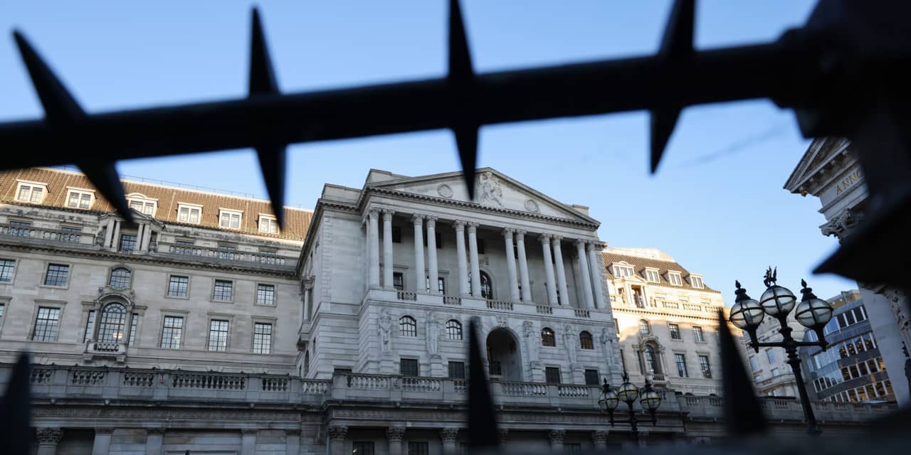 BOE Likely to Follow Fed and Raise Rates Amid Inflation Concerns.