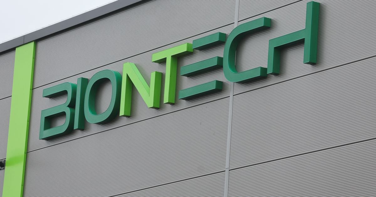 Featured image for Moderna's mRNA patent invalidated by European Patent Office in vaccine dispute with BioNTech