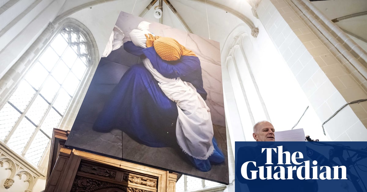 "Capturing Humanity's Struggles: 2024 World Press Photo Winners Unveiled"