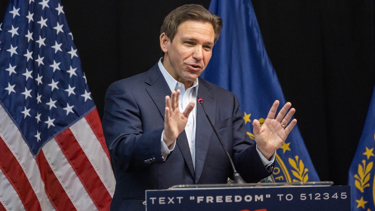 Ron DeSantis lashes out at reporter: 'Are you blind?'