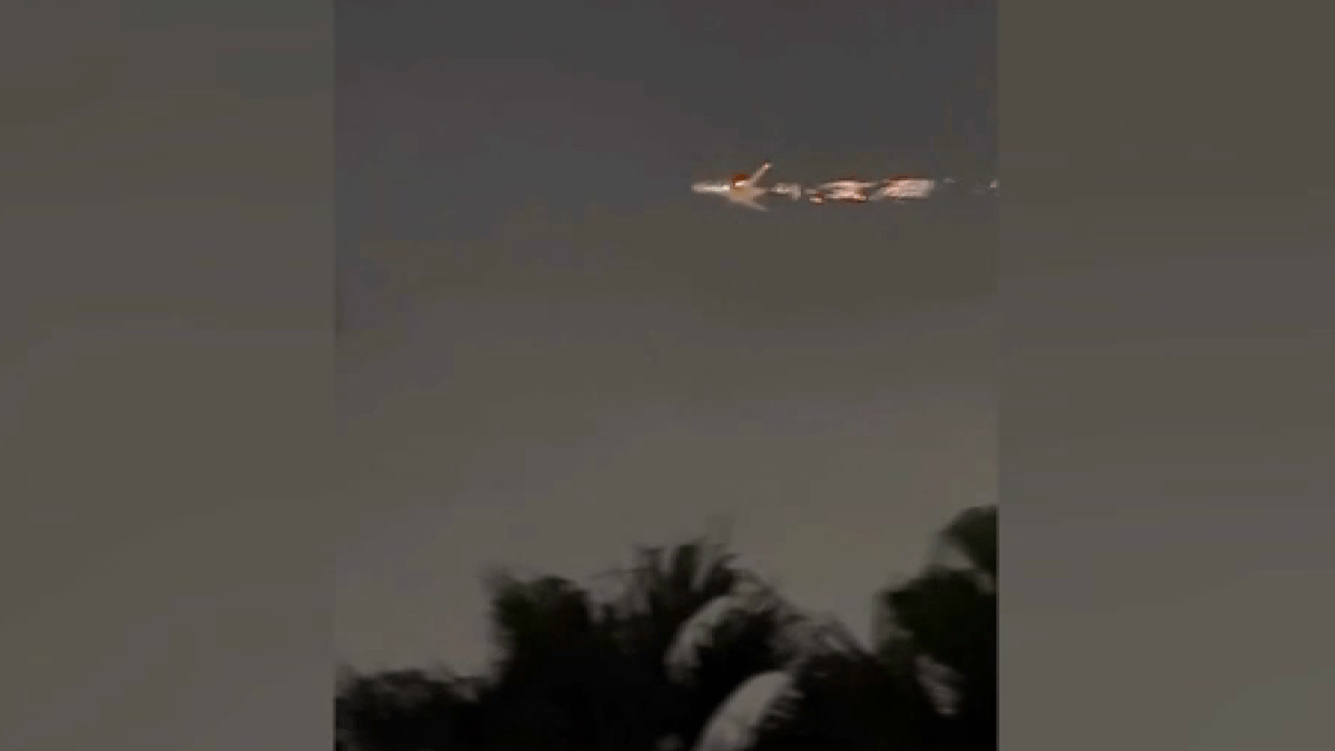 Featured image for "Atlas Air Cargo Plane's Dramatic Emergency Landing at MIA Due to Engine Fire"