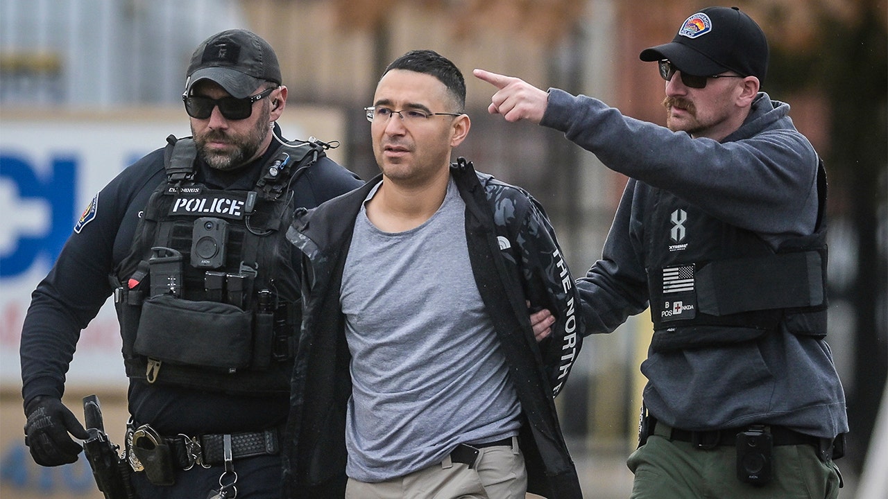 Former GOP Candidate Indicted for Shooting at Democrat Officials' Homes