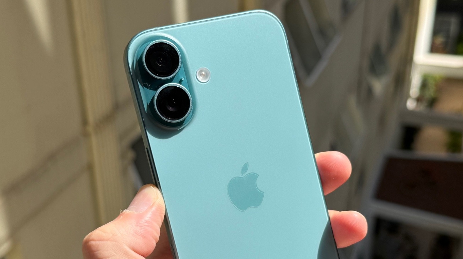 Upcoming Apple Software Releases: iOS 18.6, iOS 26, and macOS Sequoia 15.6