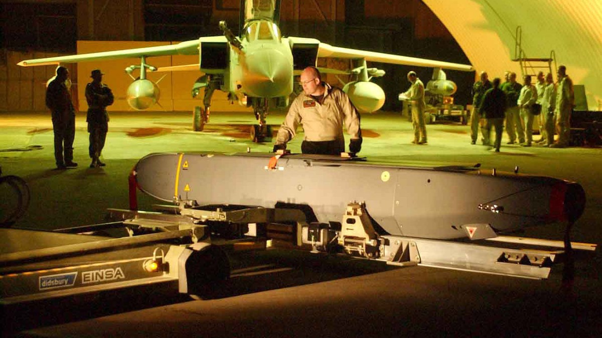 British missiles used in Luhansk attacks, Russian aircraft downed near Ukraine border.