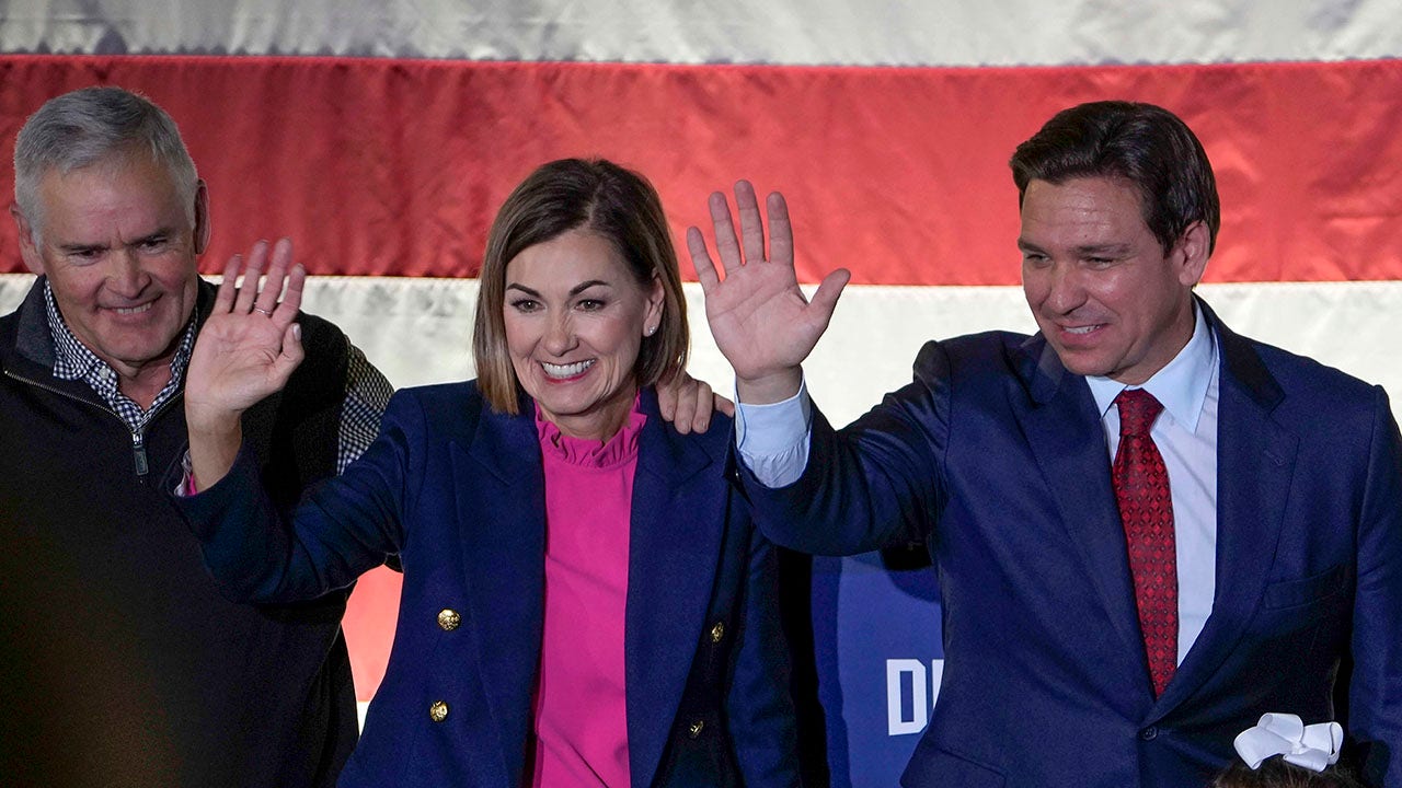 "Governor Kim Reynolds Endorses Ron DeSantis for President, Boosting His Campaign in Iowa and Beyond"