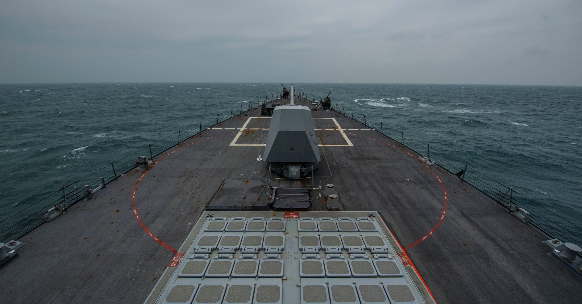 "US Navy's Provocative Taiwan Strait Transit Sparks Fiery Response from China"