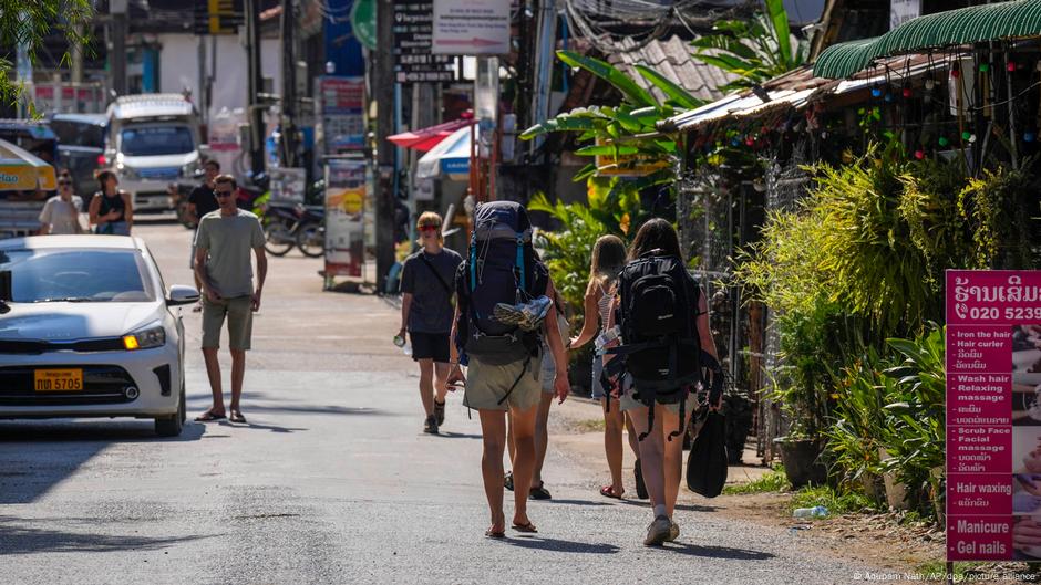 Featured image for Methanol Poisoning in Laos Claims Six Tourists, Sparks Travel Advisory