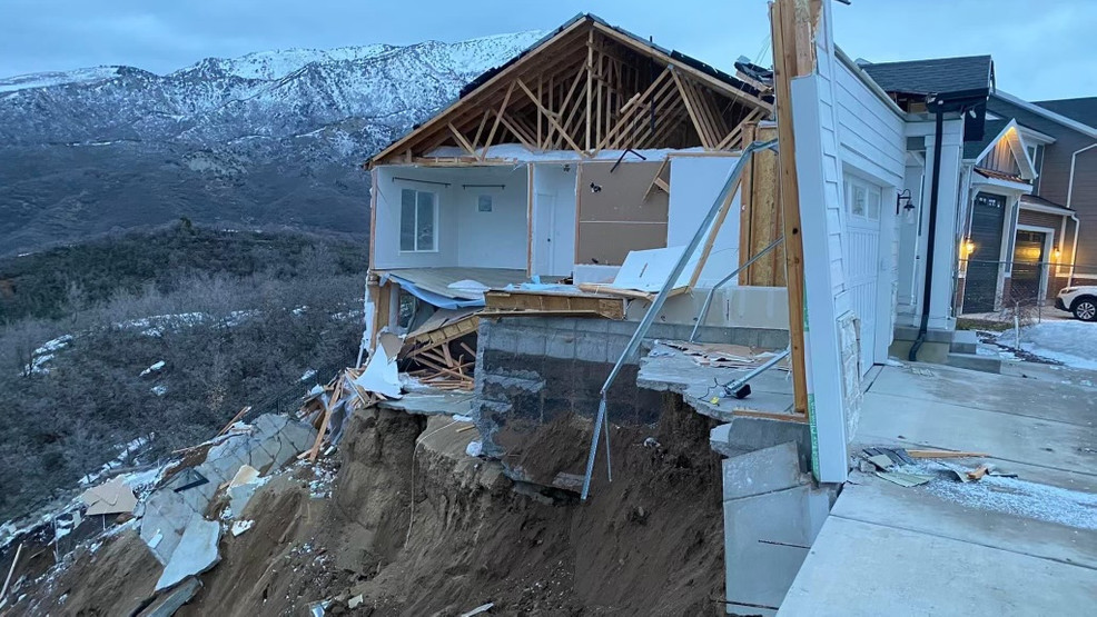 Featured image for Draper Homes Collapse and Slide Off Cliff, Displacing Families and Prompting Evacuation