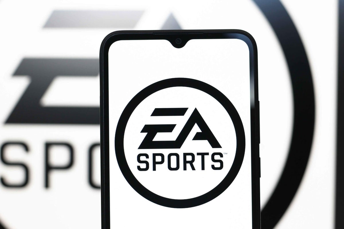 Featured image for EA Sports Plans Return of College Basketball Game by 2028