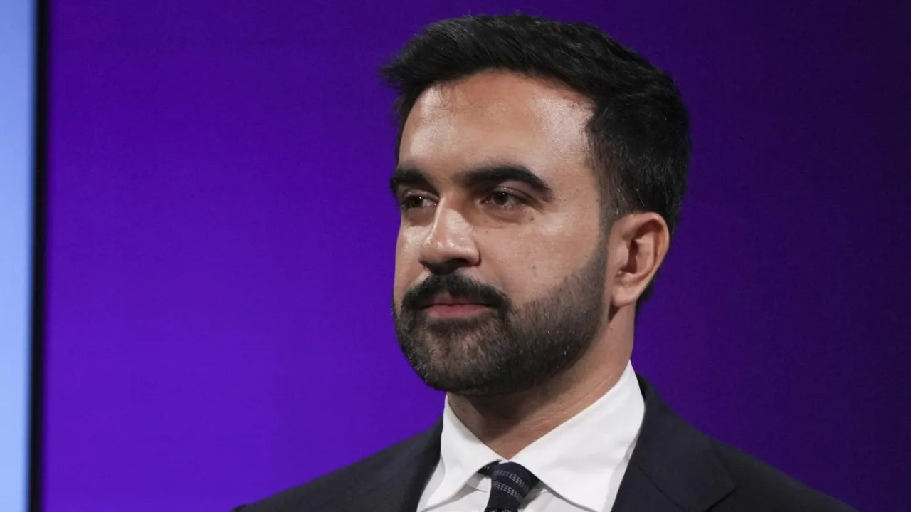 Featured image for Trump Warns of Funding Cuts if Mamdani Wins NYC Mayoral Race