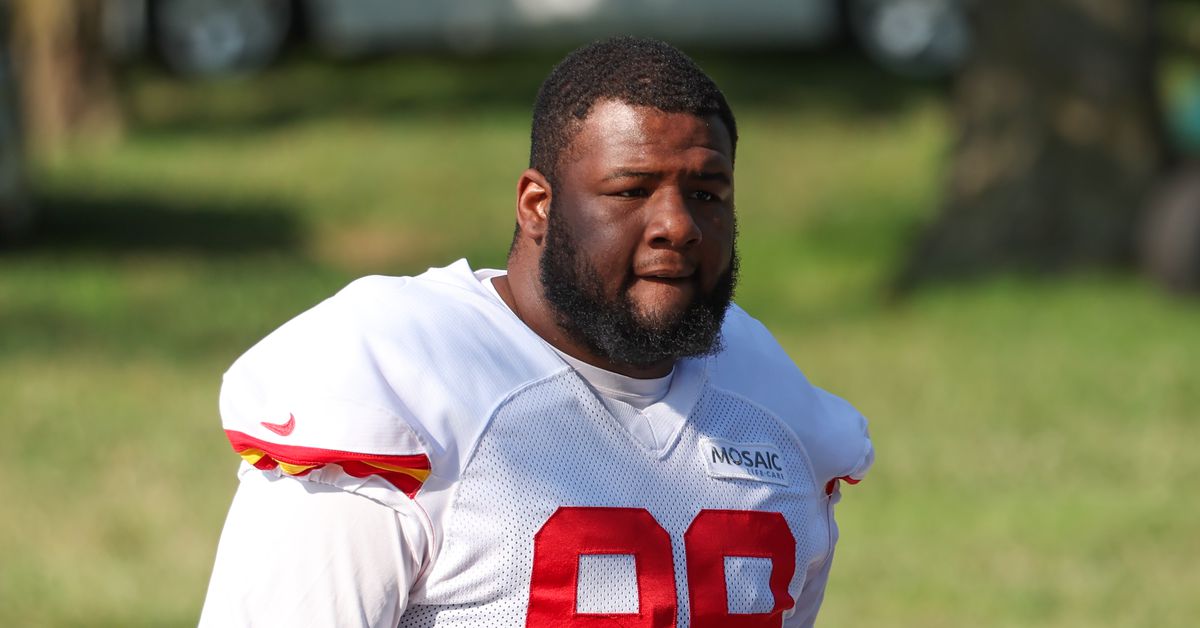 Broncos Bolster Roster with Chiefs' Keondre Coburn, Release Veteran Wide Receiver