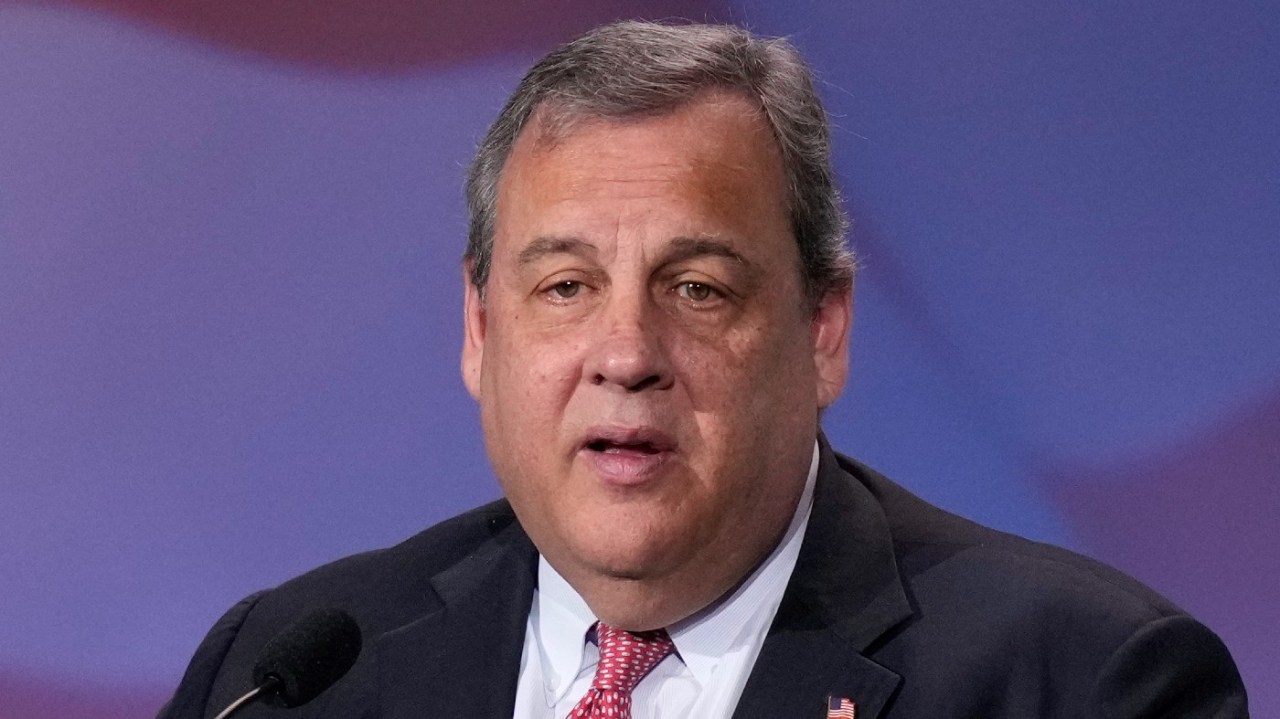 Chris Christie Takes Aim at Trump, Considers 2024 Run.