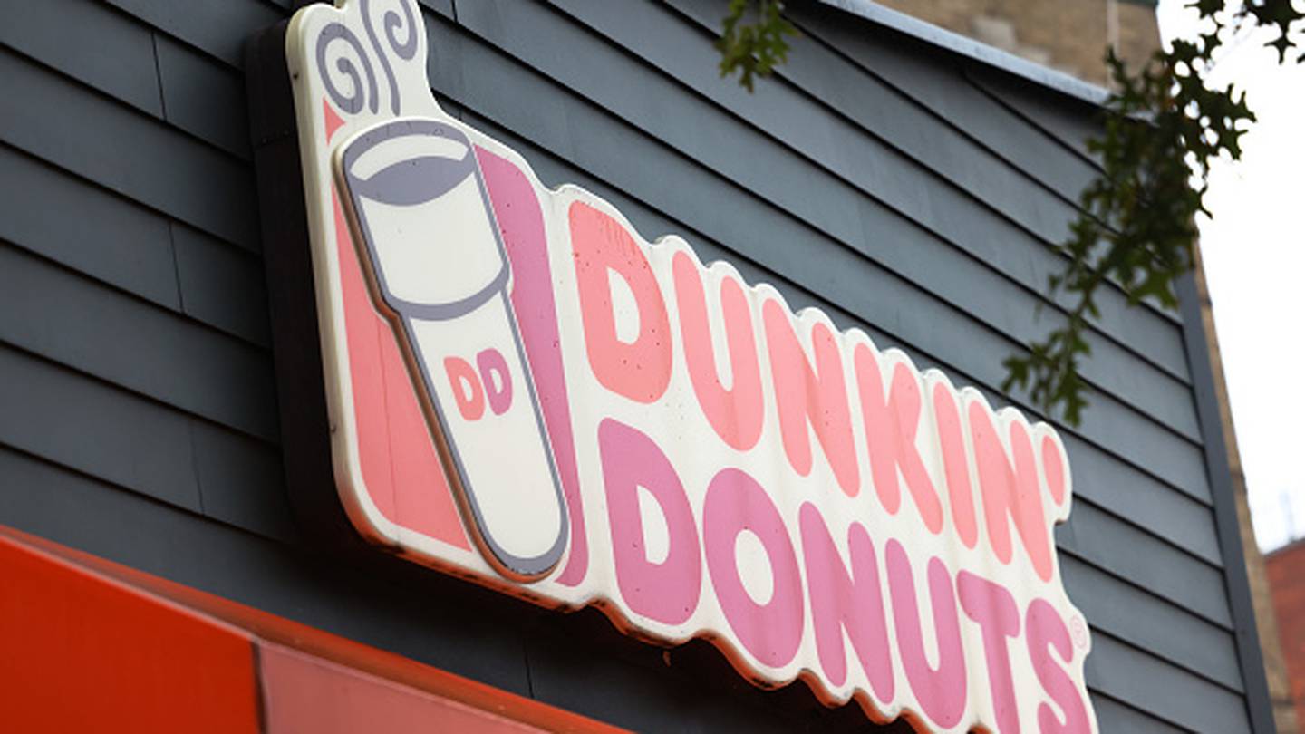 Drive-thru shooting leaves mother dead in front of son.