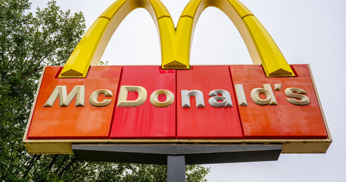 "California's $20 Minimum Wage: Impact on Fast-Food Chains and Restaurants"