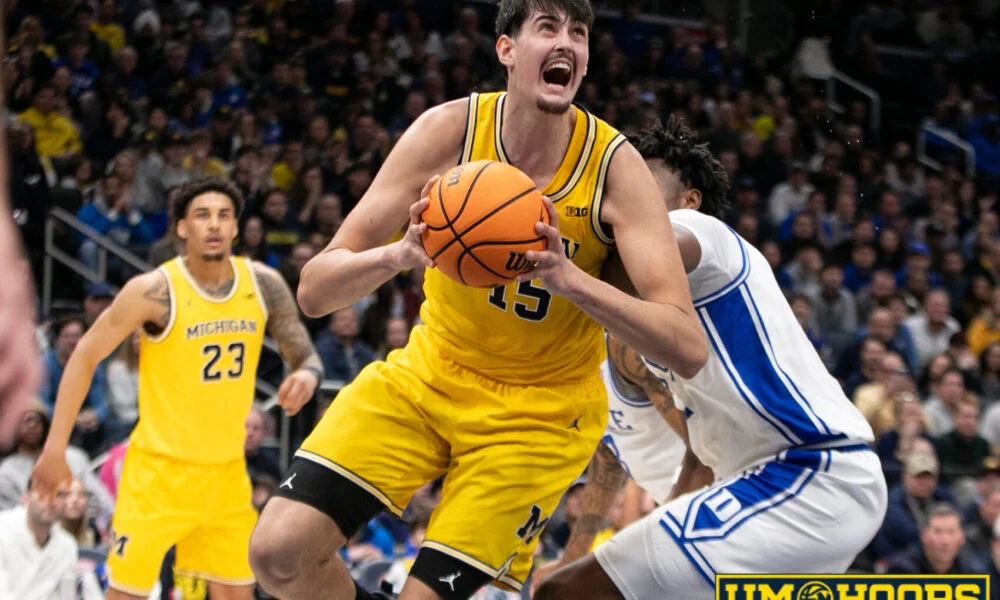 Duke Tops No. 1 Michigan in Tight Duel as Boozer Delivers Late Spark
