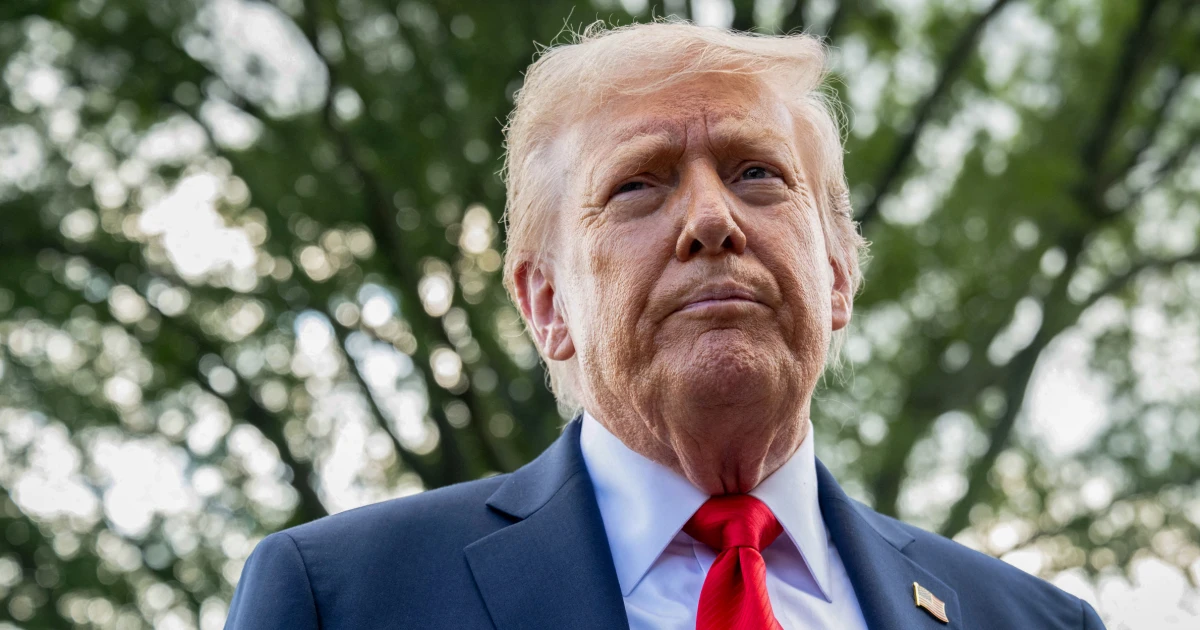 Trump urges NATO to halt Russian oil imports and warns of tariffs on China and India