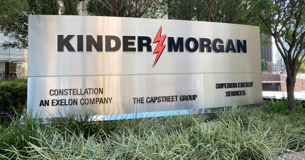 Featured image for Kinder Morgan Acquires NextEra Energy Partners' Texas Pipelines for $1.8 Billion