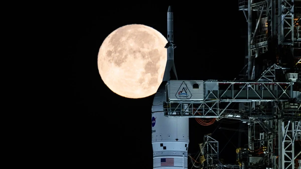 Hydrogen Leak Fix Clears Artemis II Moon Mission Countdown