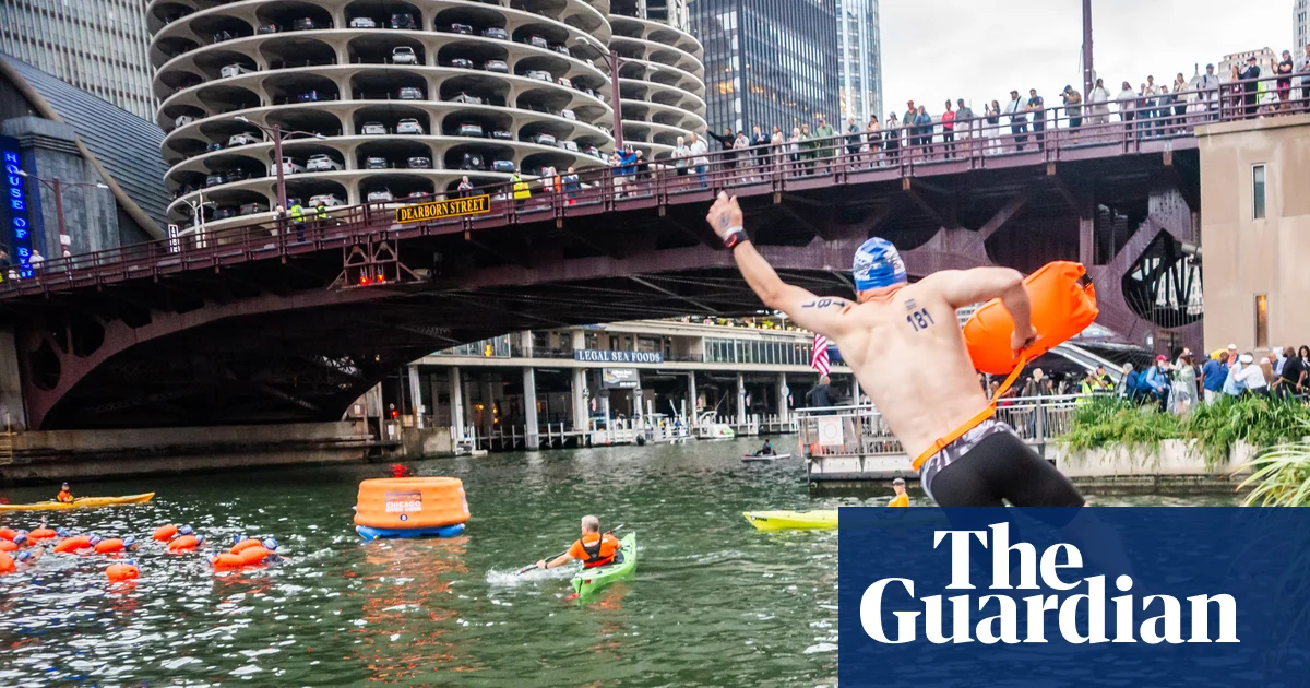 Featured image for Chicago River Hosts First Open-Water Swim in Nearly a Century