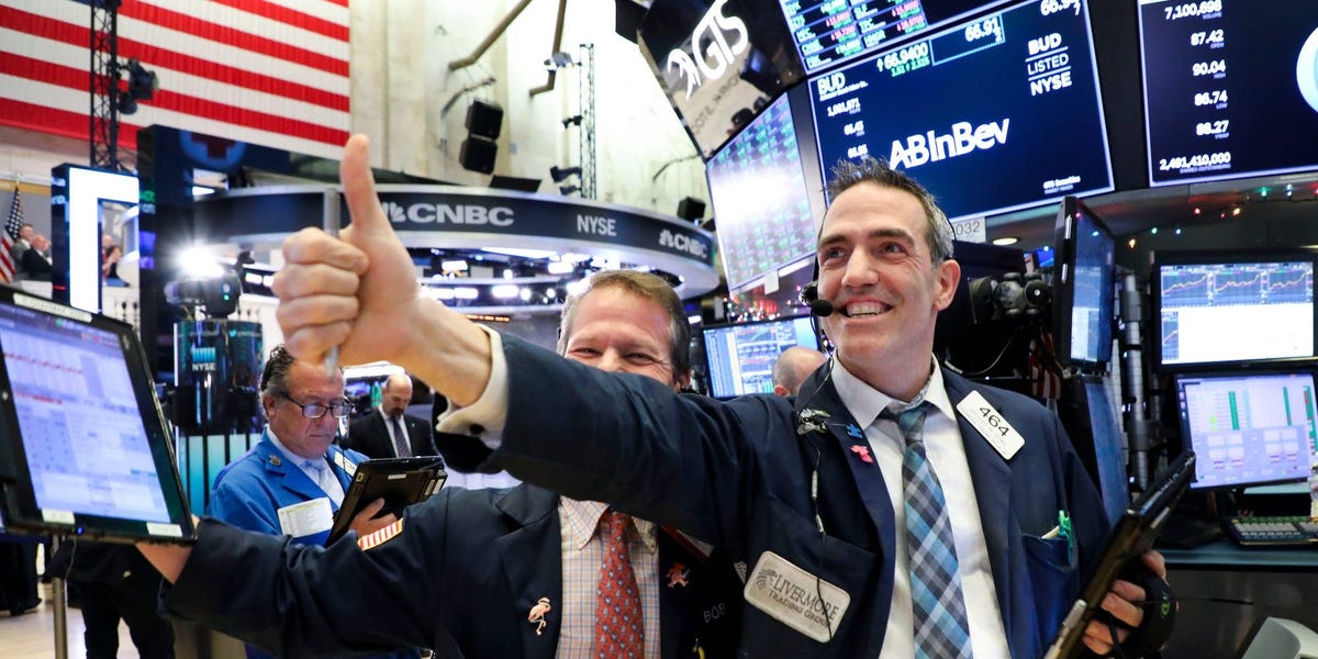 Featured image for Tech Sector Remains Resilient Despite Higher Interest Rates