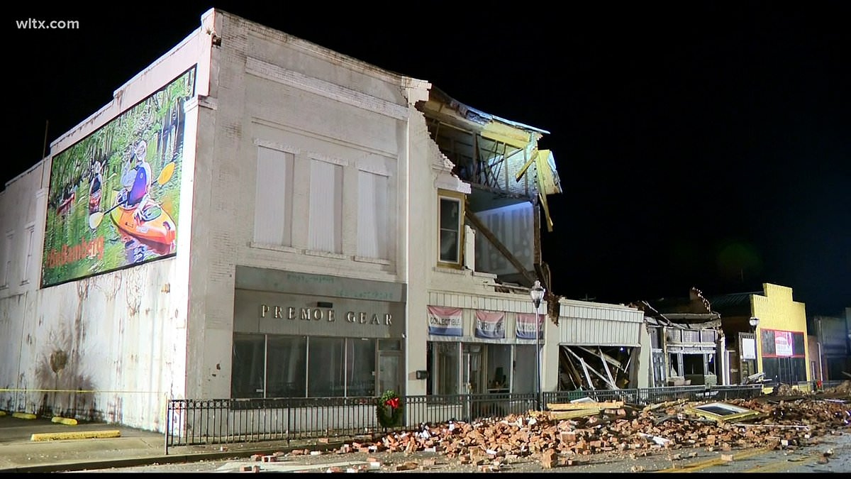 "Devastating EF-2 Tornado Strikes South Carolina Town, Captured on Video"