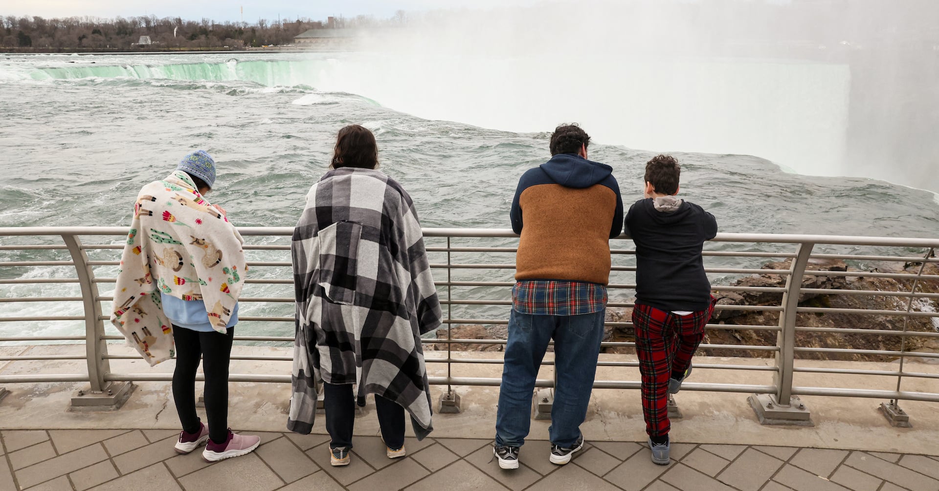 Featured image for "Safe Viewing Tips and Live Updates for the 2024 Total Solar Eclipse"