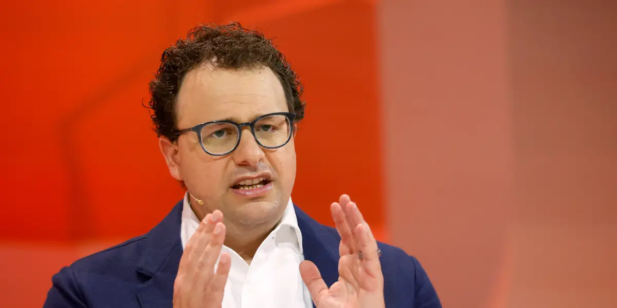 Featured image for Anthropic Limits Certain Investments Amid High Share Demand