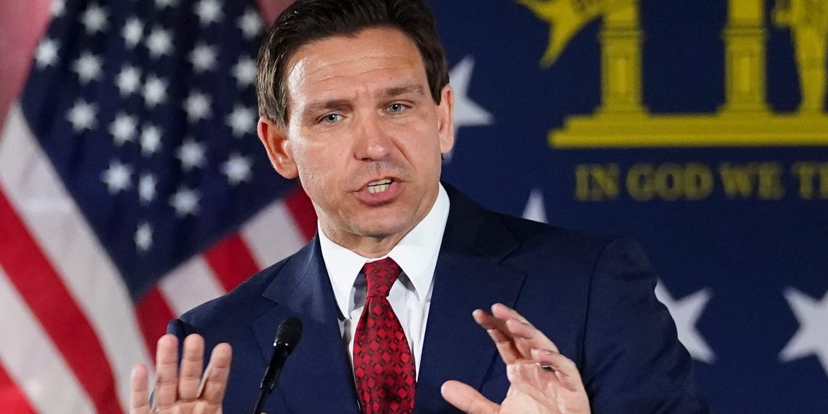 Featured image for The Ethics Loophole in DeSantis' Undeclared Presidential Campaign