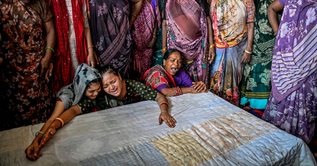 Featured image for Investigation Reveals Fuel Cutoff and Cockpit Chaos in Air India Crash