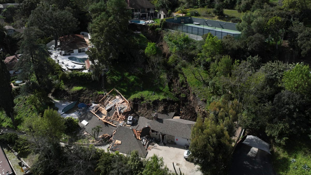 Featured image for "Los Angeles Landslide Devastates Homes and Forces Evacuations: Exclusive Footage"