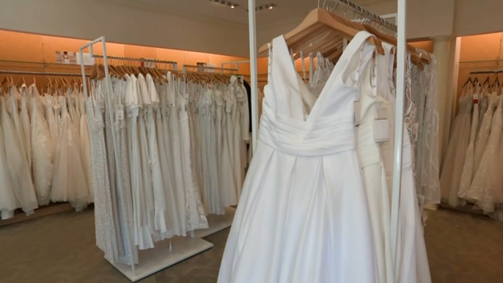 Featured image for David's Bridal files for Chapter 11 bankruptcy protection and announces mass layoffs.