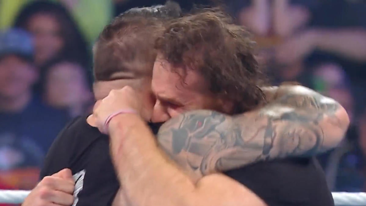 Kevin Owens and Sami Zayn Reunite on WWE SmackDown, Tease WrestleMania Showdown