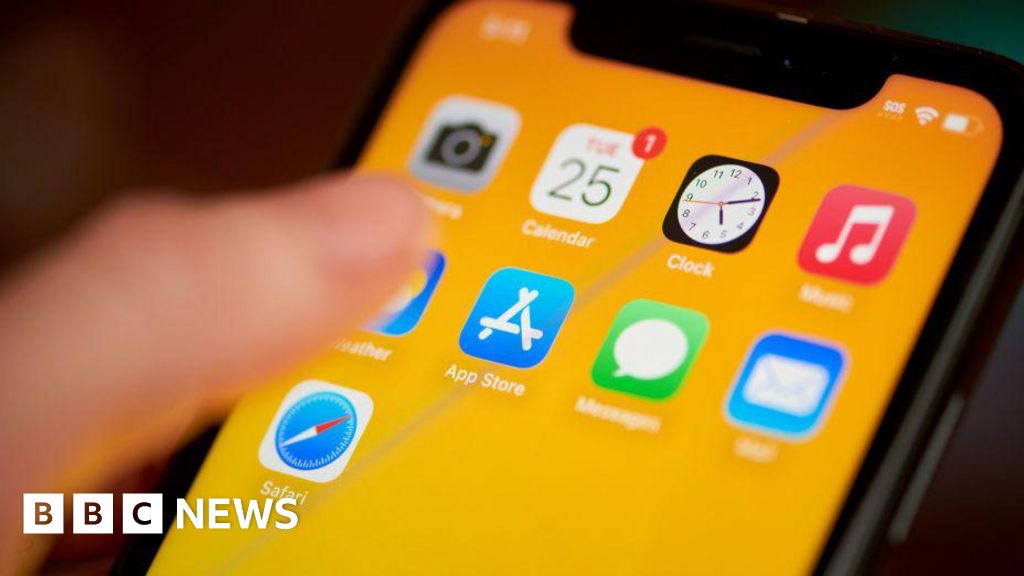 UK investigates Apple and Google for mobile market dominance