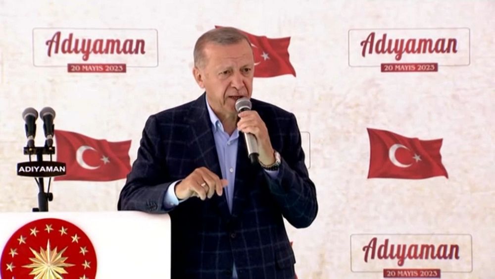 Turkish expats vote in presidential election while world watches.